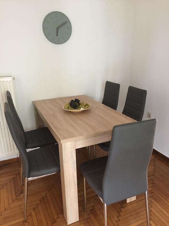 Central 5 Room Apartment Афины Экстерьер фото