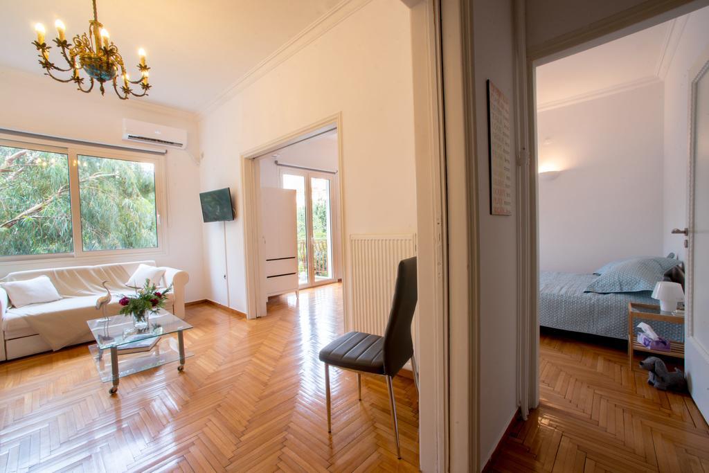 Central 5 Room Apartment Афины Экстерьер фото