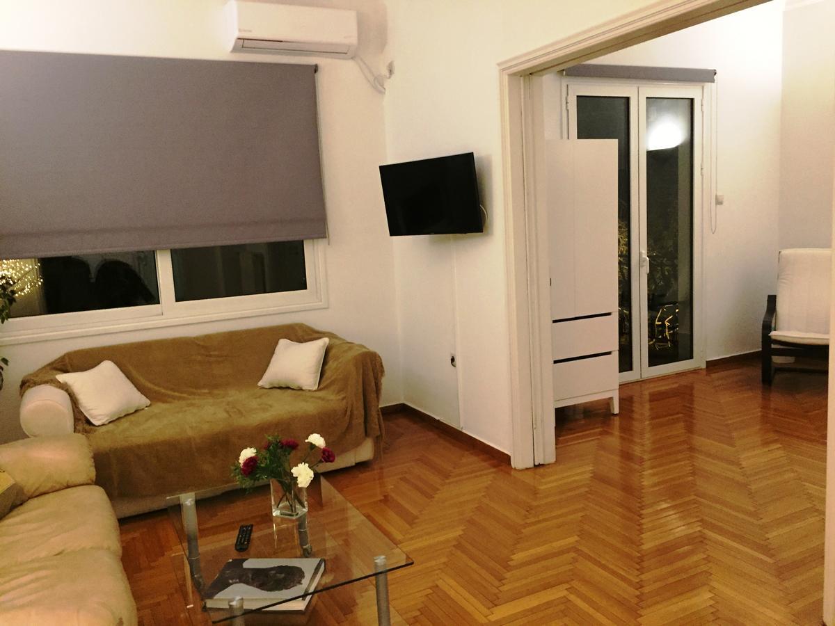 Central 5 Room Apartment Афины Экстерьер фото